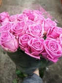 9 розовых роз Аква срезка SR777 купить в Москве
