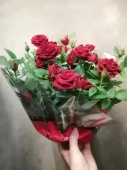 Роза кордана Красная Апаче в плошке DZ717 купить в Москве